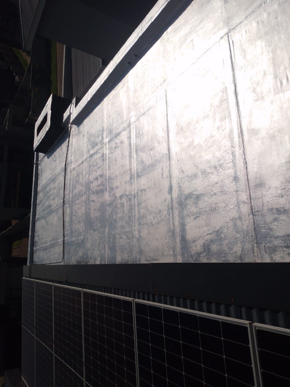 torch-on waterproof membrane on flat roof